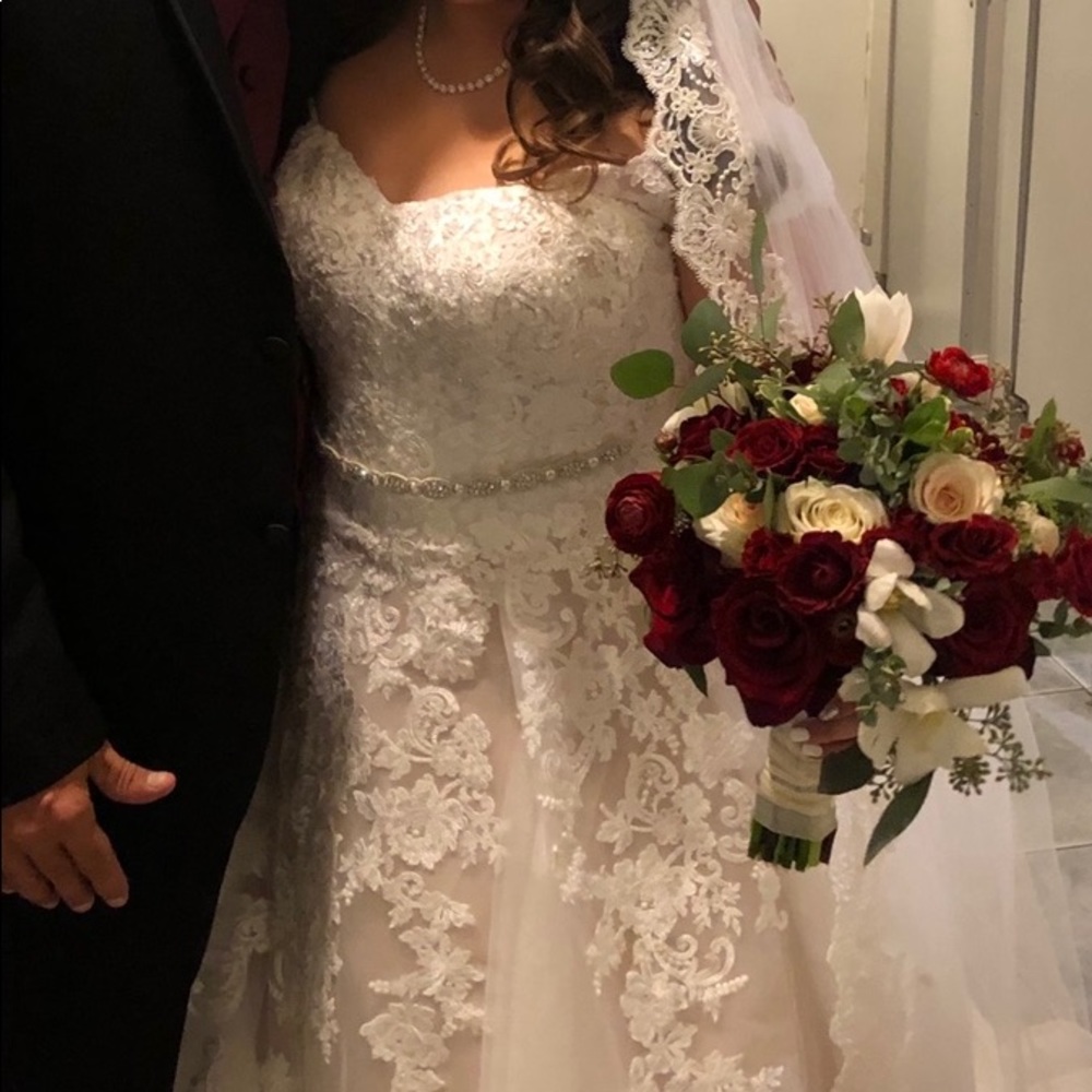 Wedding dress